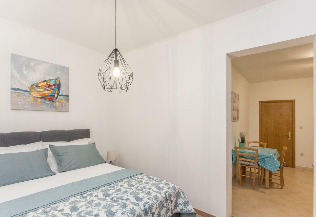 Apartmani Zara & Maris Градац Экстерьер фото